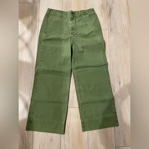 Women’s NWOT olive green wide leg cropped pants by Velvet size 4